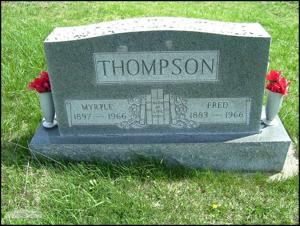 thompson-fred-myrtle-tomb-mt-joy-cem.jpg