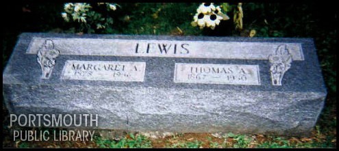 lewis-thomas-margaret-tomb-copas-cem.jpg