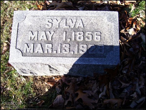 hazelbaker-sylvia-tomb-otway-cem.jpg