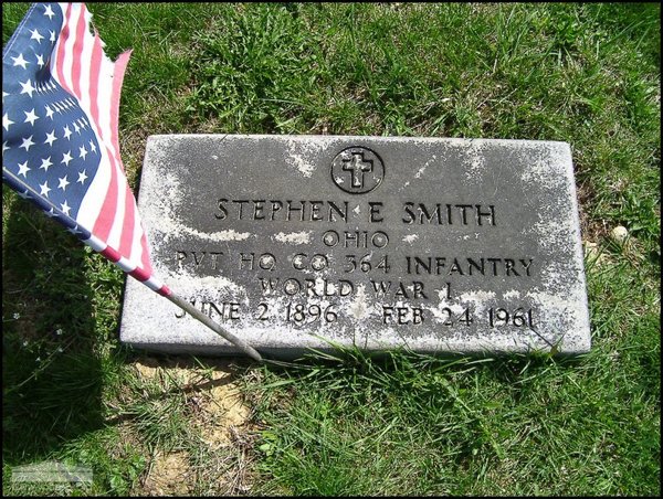 smith-stephen-e-tomb-mt-joy-cem.jpg