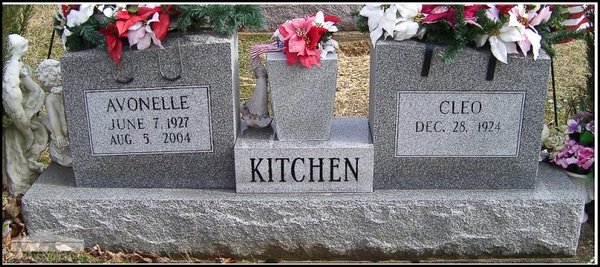 kitchen-avonelle-cleo-tomb-scioto-burial-park.jpg