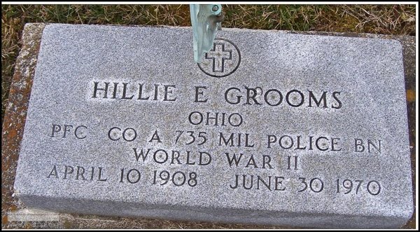 grooms-hillie-e-tomb-village-cem.jpg