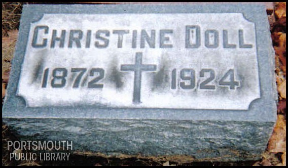 doll-christine-tomb-greenlawn-cem.jpg