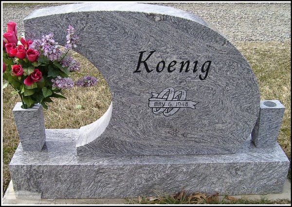 koenig-charles-back-tomb-scioto-burial-park.jpg