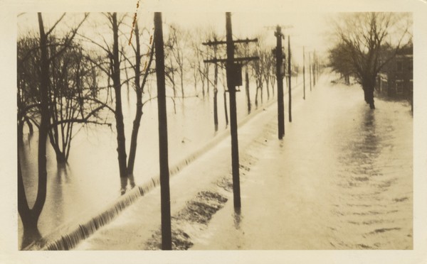 Scan-141009-0017.jpg