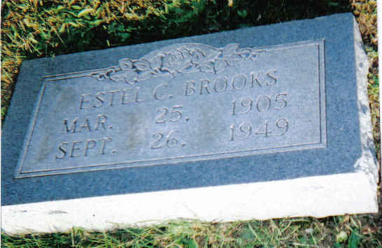 brooks-estel-c-tomb-moon-cem.jpg