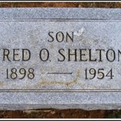 shelton-fred-o-tomb-village-cem.jpg