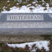 hilterbran-jerry-russle-mary-arthor-tomb-locust-grove.jpg